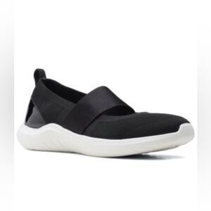 Clarks Black and White Slip-On Athletic Shoes wide width